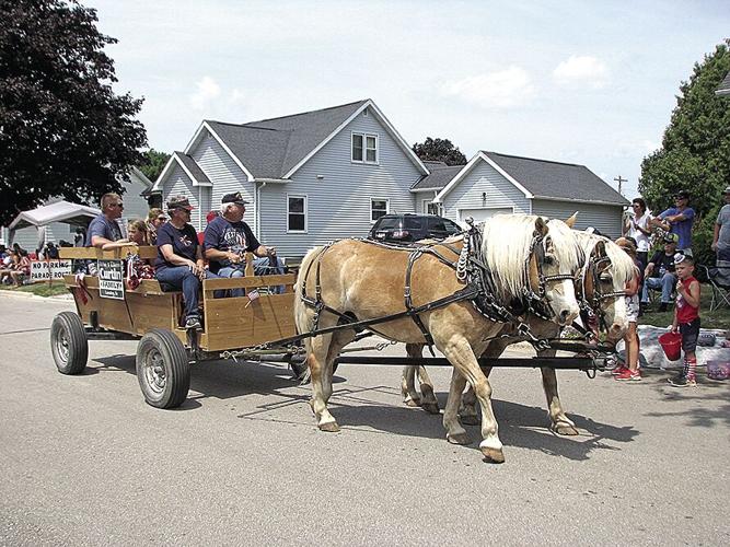 Eitzen celebrates 4th of July Local News
