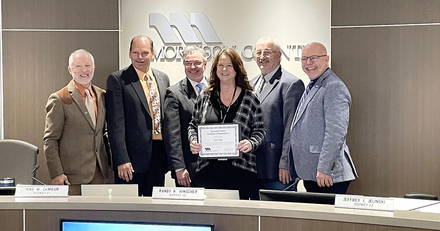 Popp recognized for exemplary service to residents - Vimarsana News