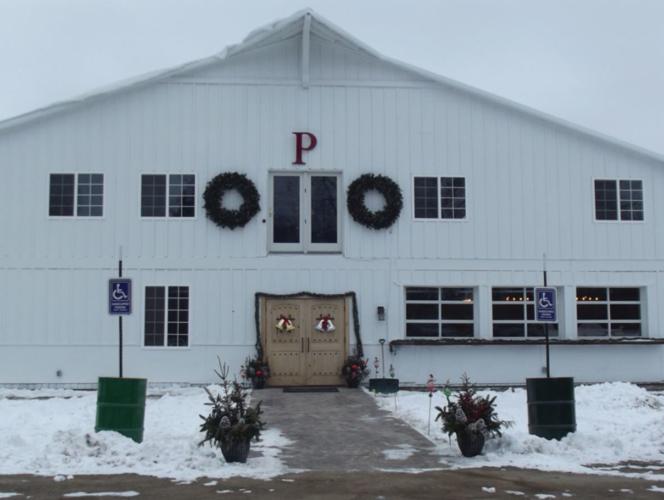 Painter Creek Winery celebrates ribbon cutting, Valentine’s