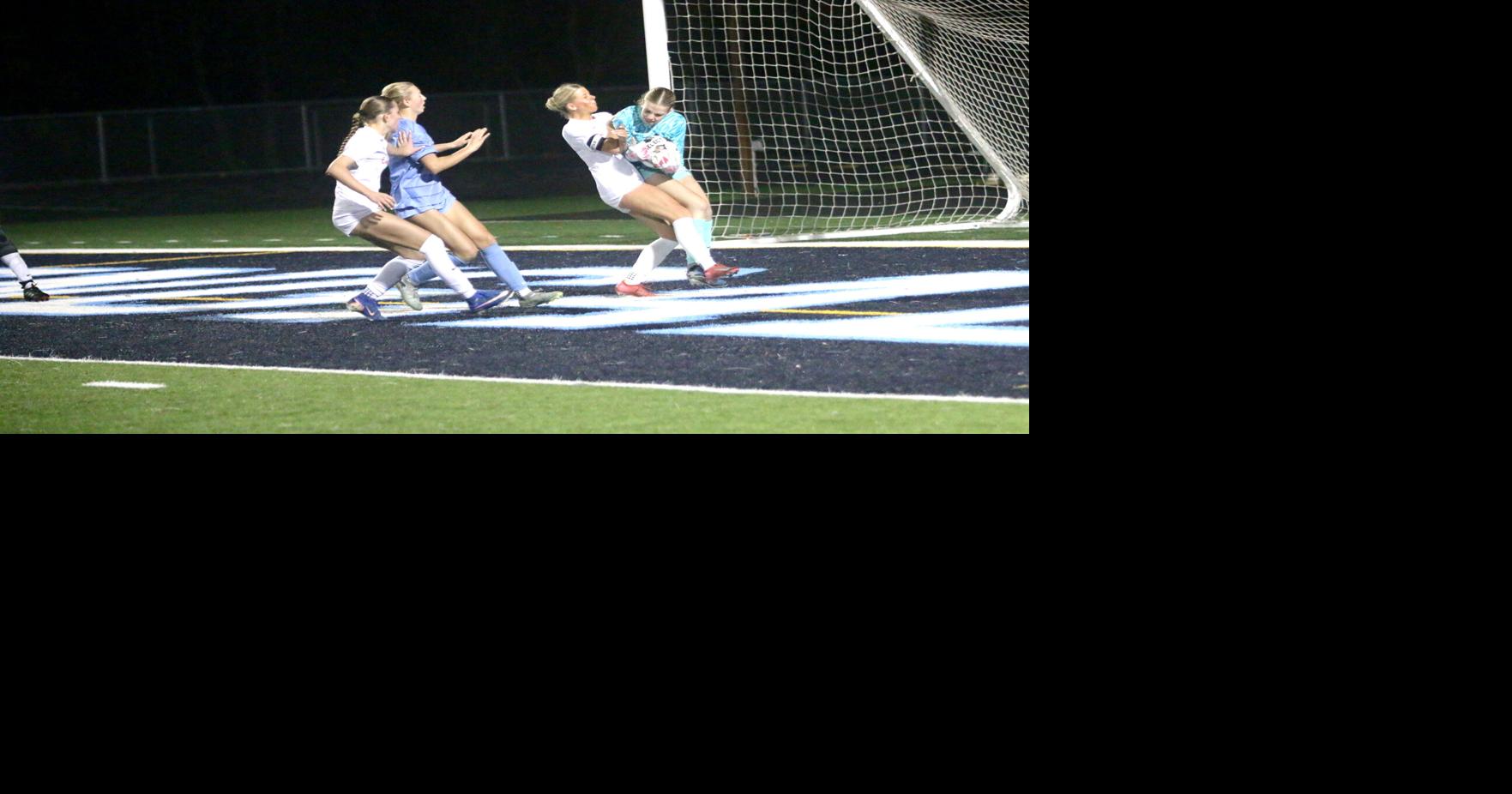 Area Soccer: Late strikes send Blaine girls, boys into section finals