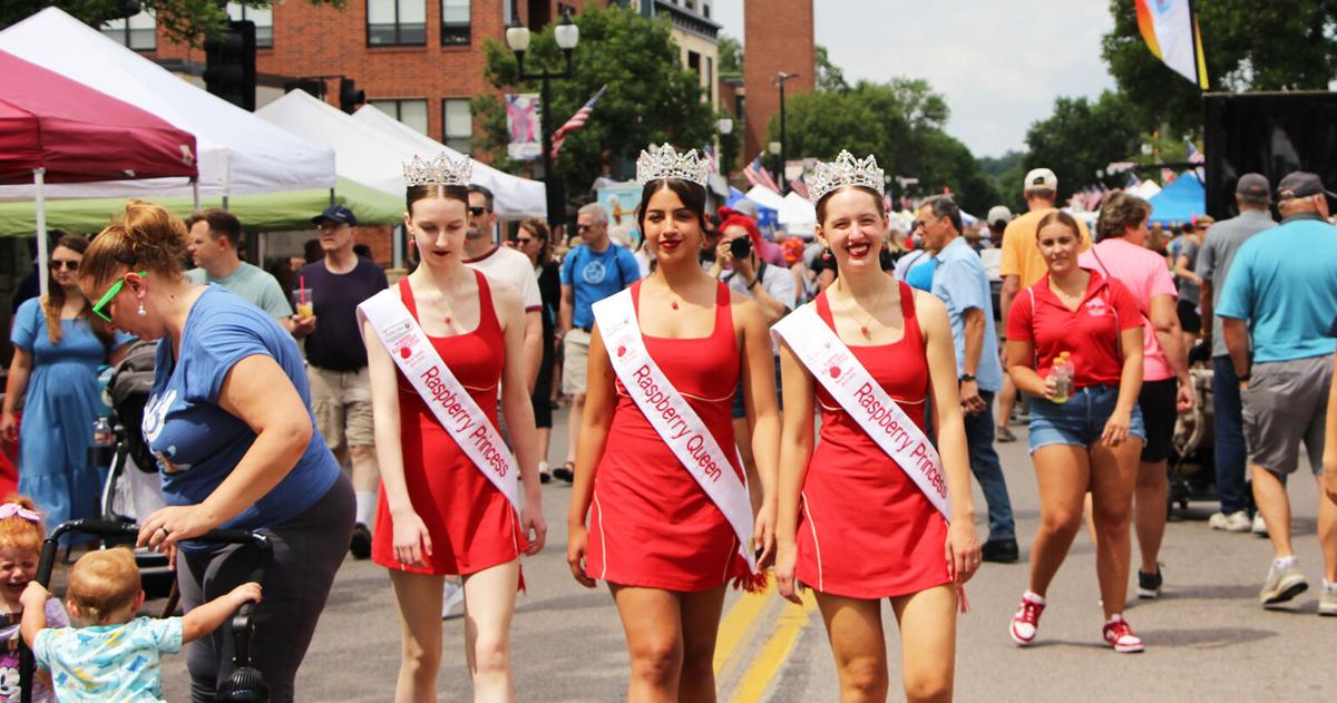 Festival Raspberry Fun PHOTOS: Saturday's Raspberry Festival activities feature classic cars ...