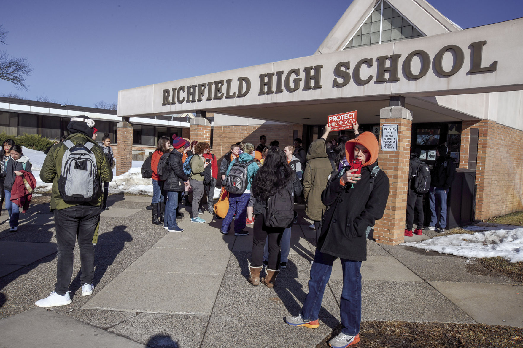 Richfield High School Students Given Choice To Stay In Class Leave Campus Or Walkout To