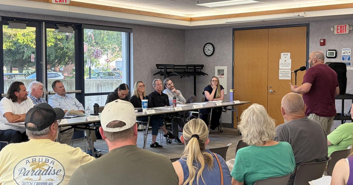 Osseo residents speak out about dispensary process at town hall