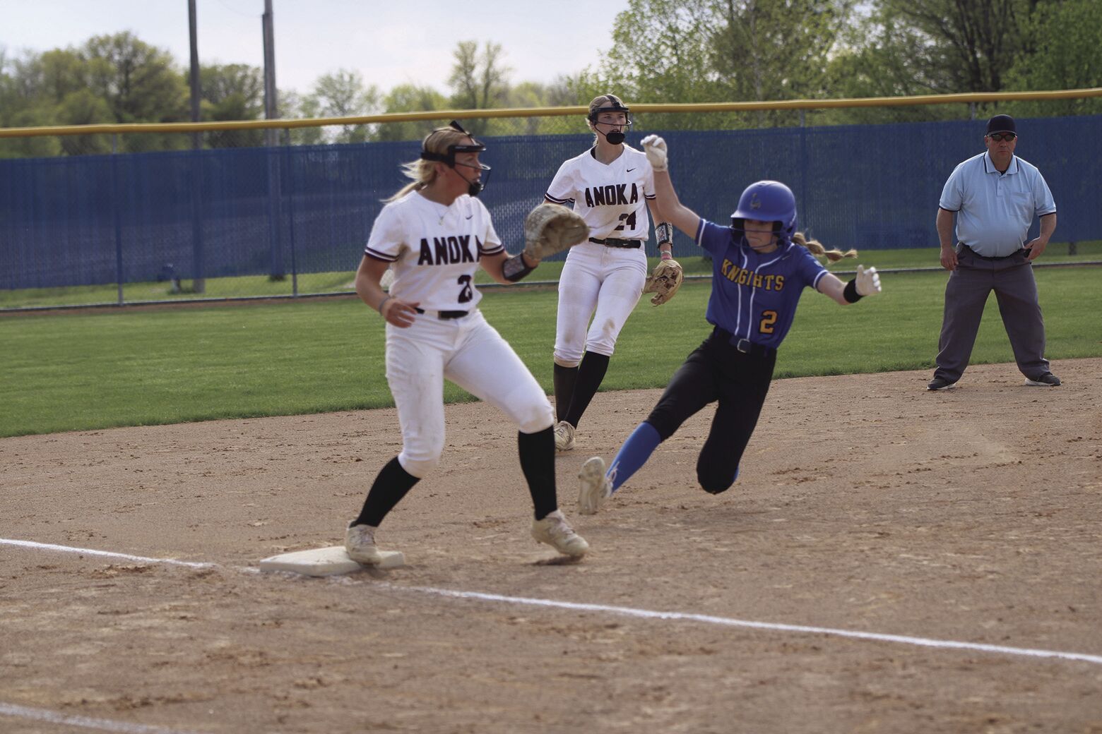 STMA softball clinches Lake Conference title with over Eden Prairie