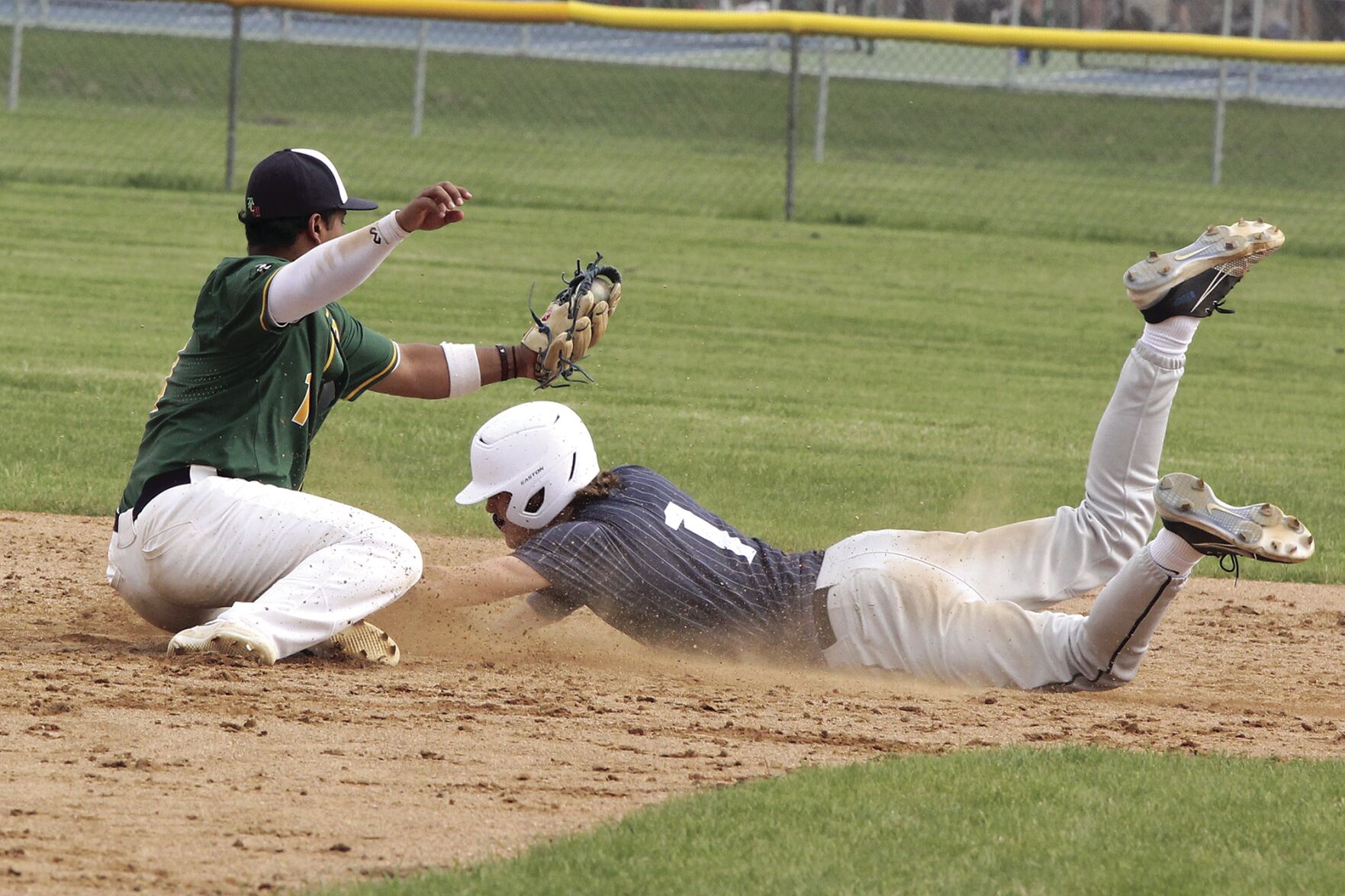 Rebels baseball shows class in win over Pirates