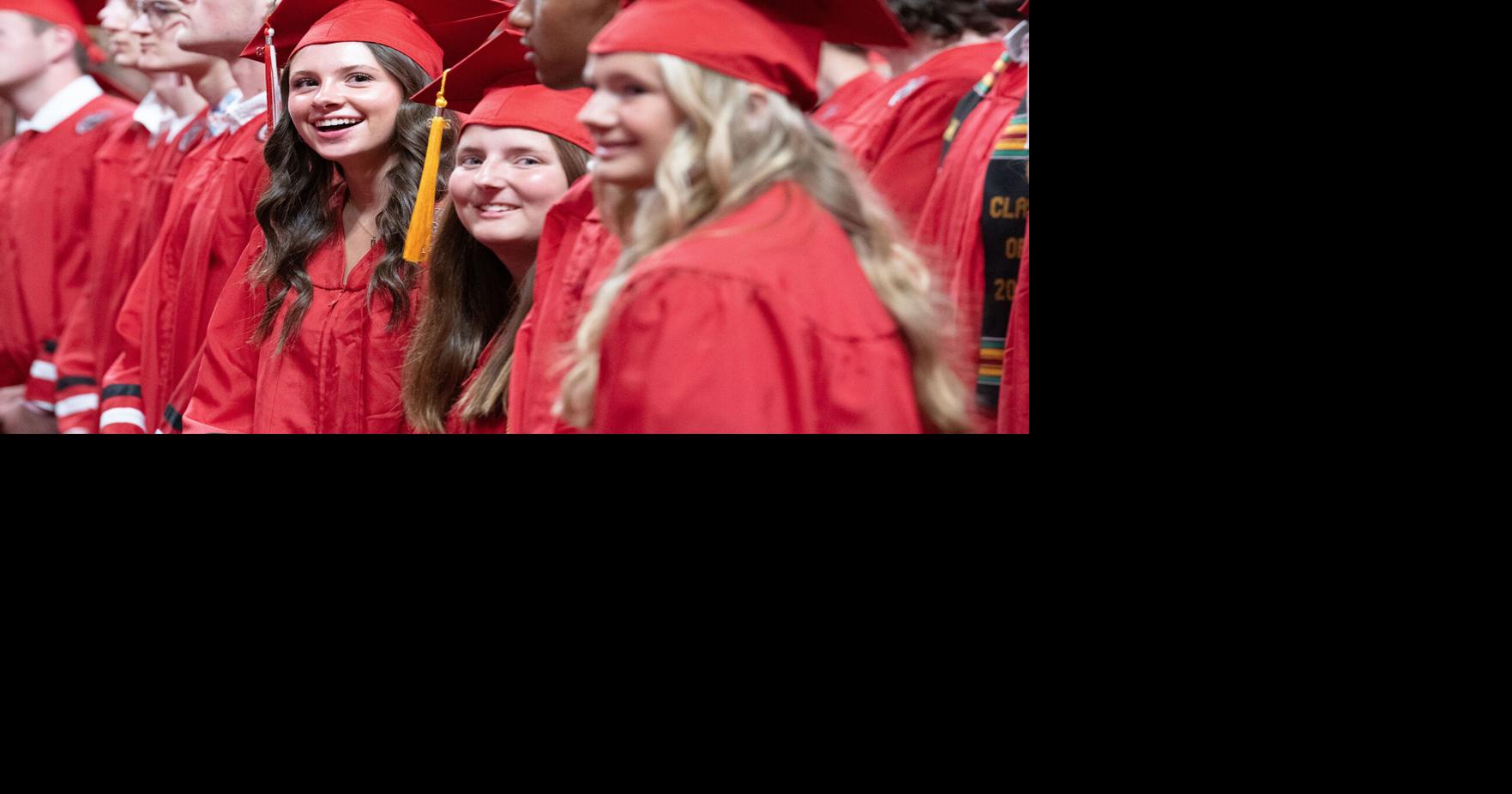 Lakeville North seniors celebrate graduation day Free