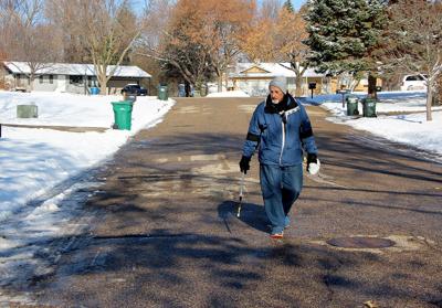 Apple Valley Man Uses Daily Walks To Clean Up Neighborhood Apple Valley Hometownsource Com