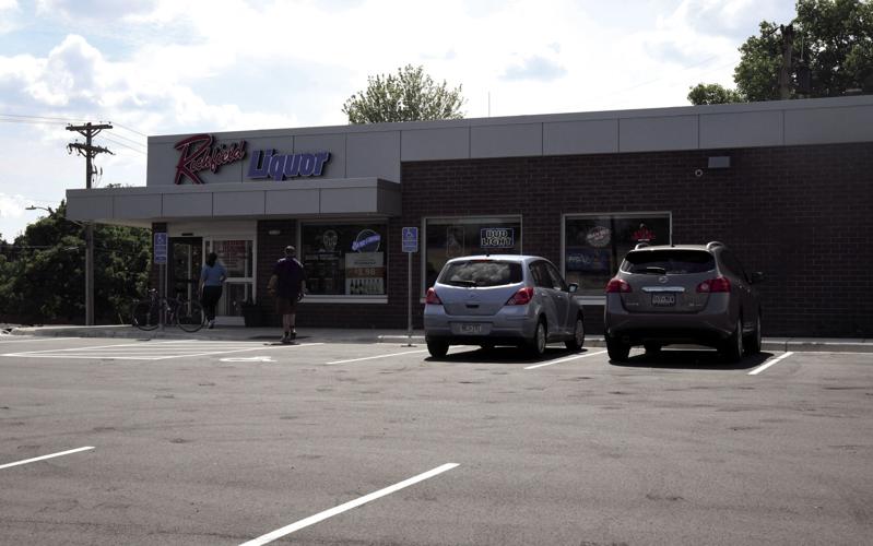 Penn Avenue liquor store debuts new look in Richfield Sun Current