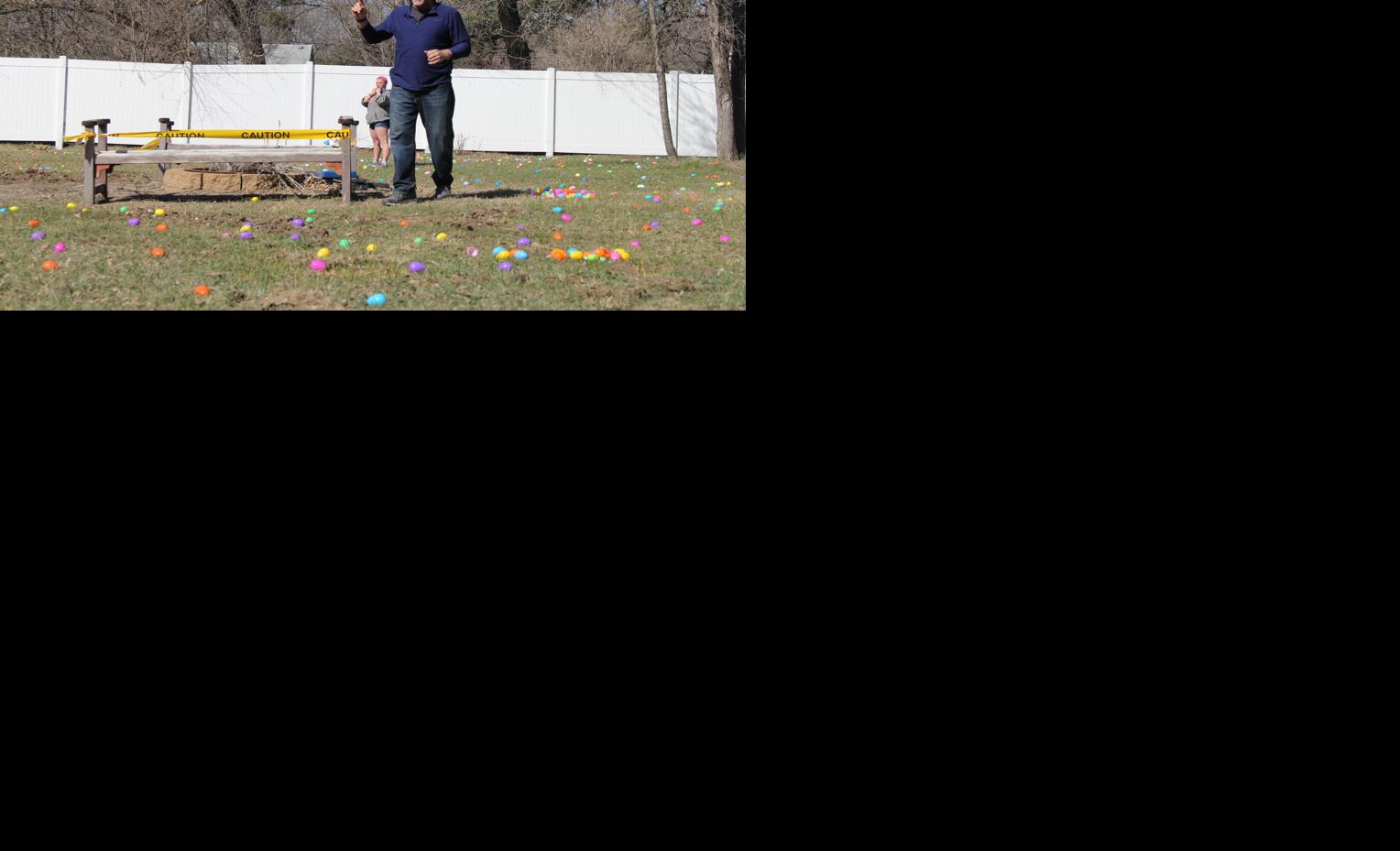Crowds turn up for egg hunt at North Point Church in Coon Rapids