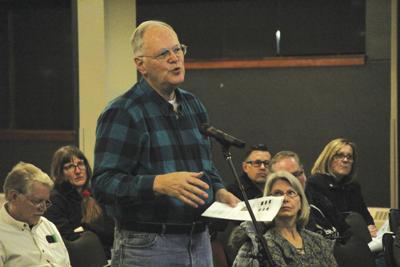 Public Weighs In On Organized Garbage Hauling In Anoka Anoka Hometownsource Com