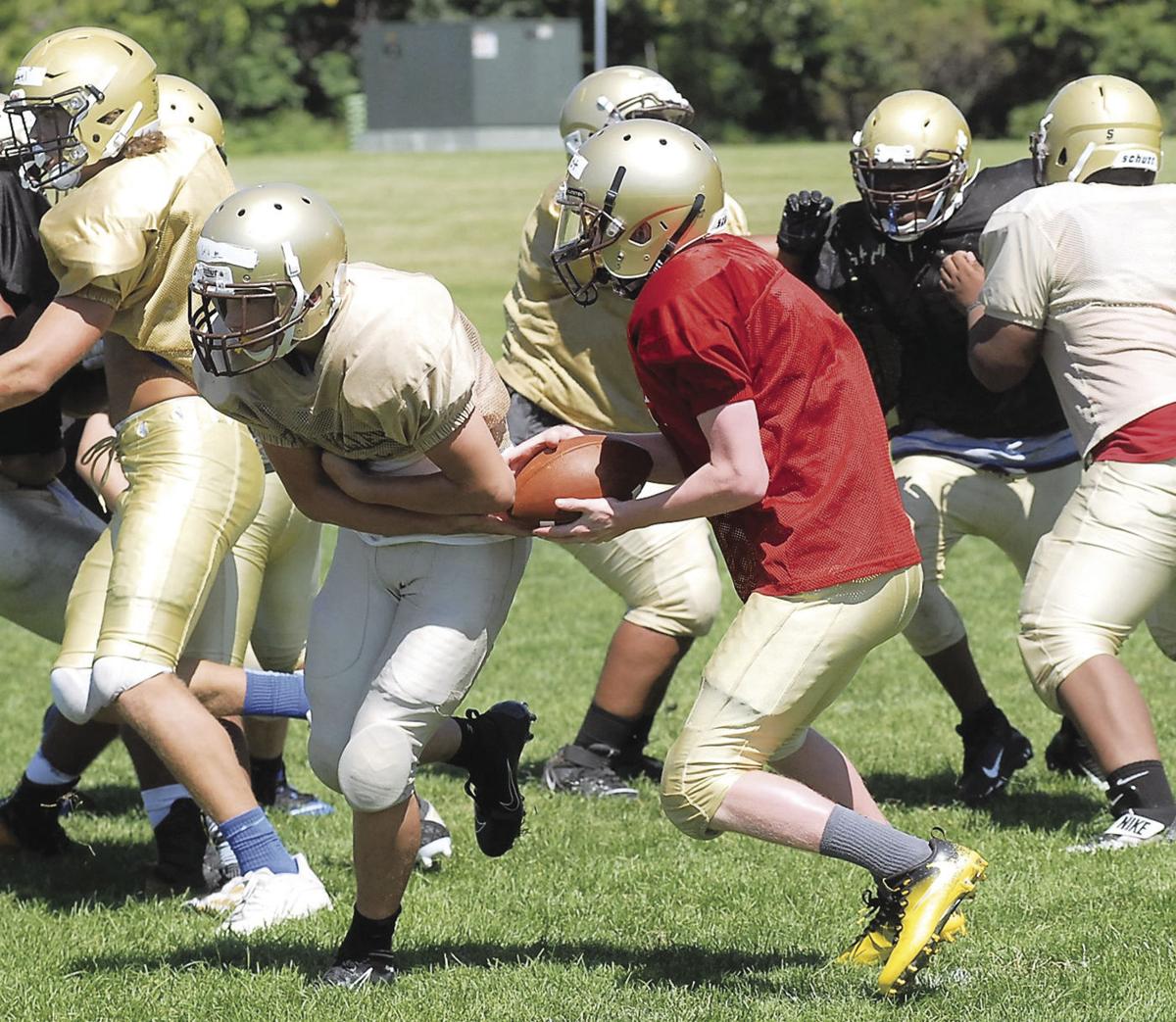 High School Coaches Athletes Play The Waiting Game Sports
