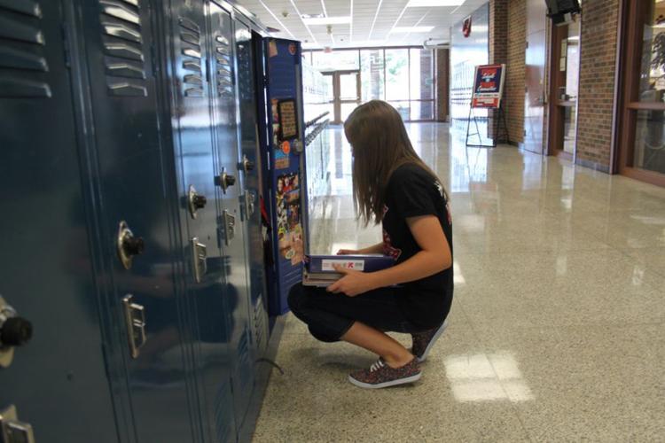 middle school lockers open