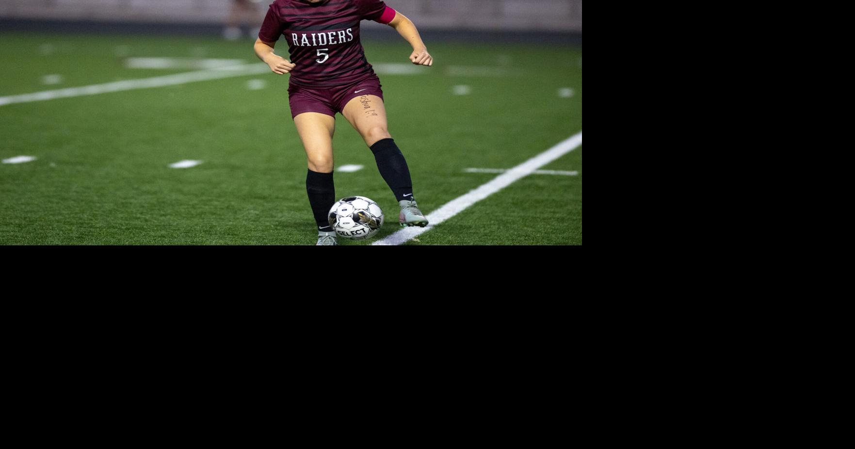 Central girls soccer preps for new season