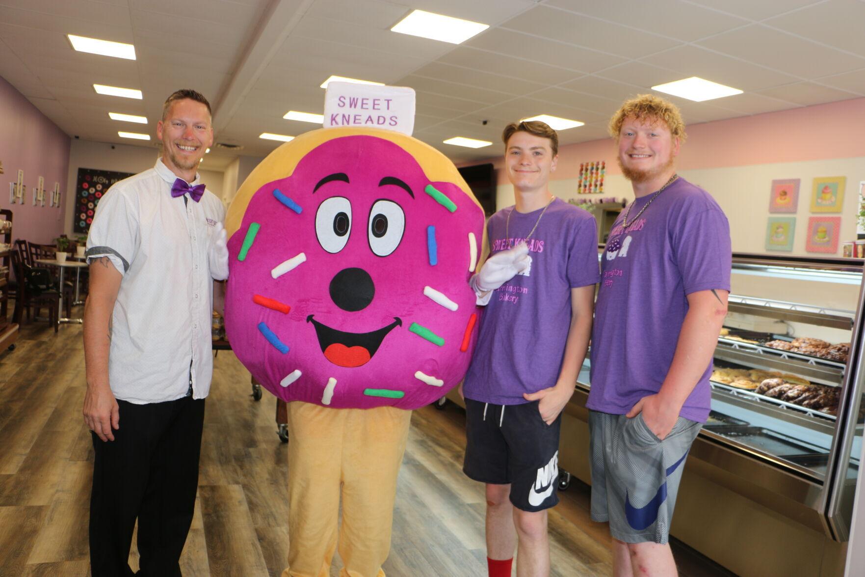 Sweet Kneads Farmington Bakery opens second location in Cannon Falls