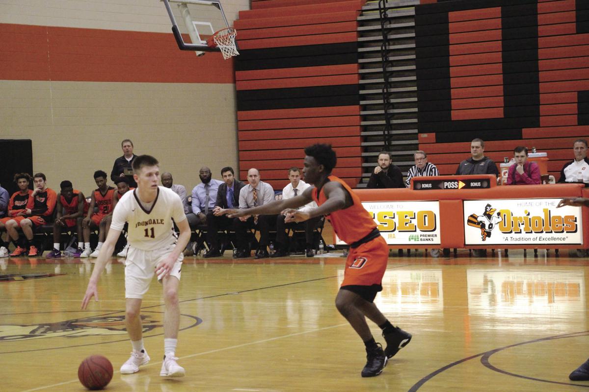 Knights Pose Threat To Osseo Before Bowing Out Mounds View