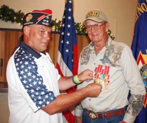 Vietnam War hero receives medals after more than 40 years