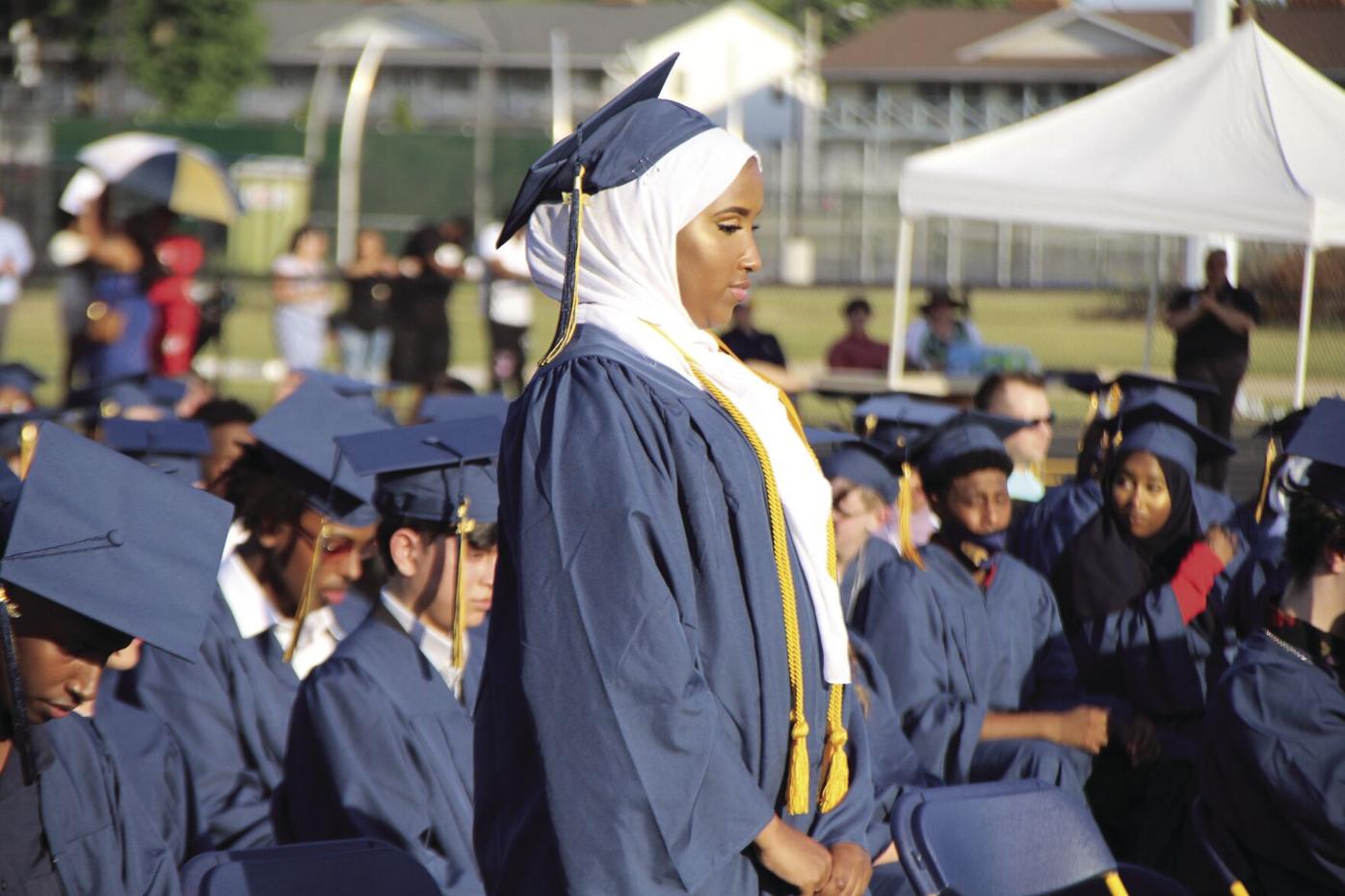 CHHighGraduation(L)5.jpg