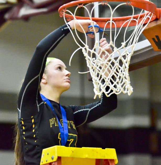 Park Center Girls Basketball Frost Earns Athena Award Sports