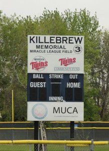 Minneapolis dedicates Harmon Killebrew Field