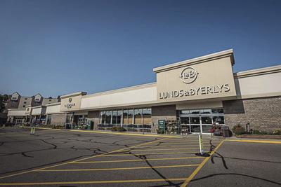 Lunds & Byerlys celebrates 50 years in Golden Valley | New ...