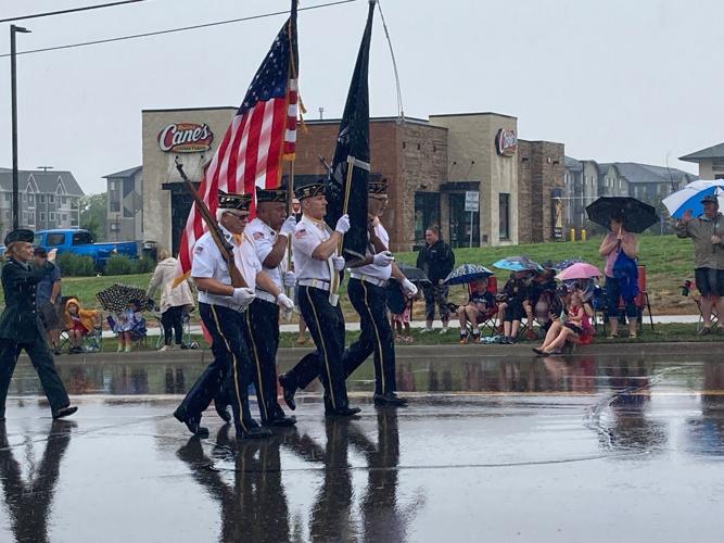 2022 Eagan Funfest Parade not dampened by rain Eagan