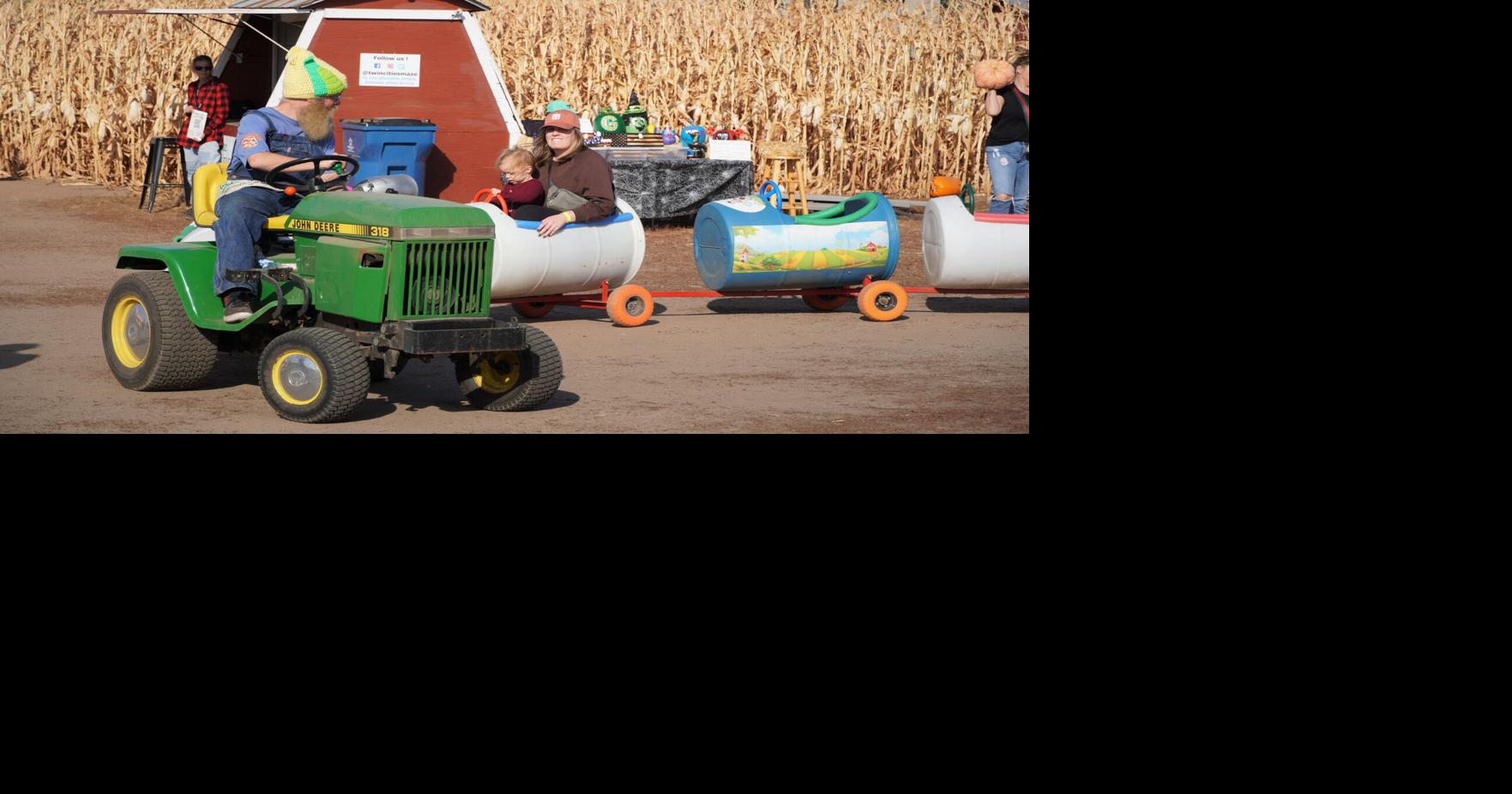 Popular corn maze plans return to Brooklyn Park after 1-year hiatus