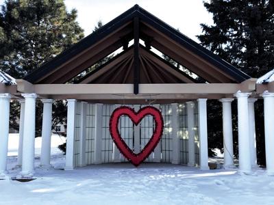 Sweethearts, visit the giant heart in Osseo