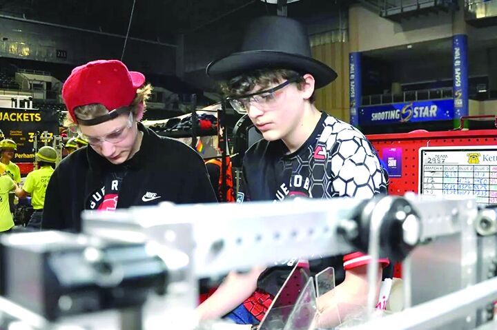 Farmington High Rogue Robotics wins Engineering Inspiration award ...