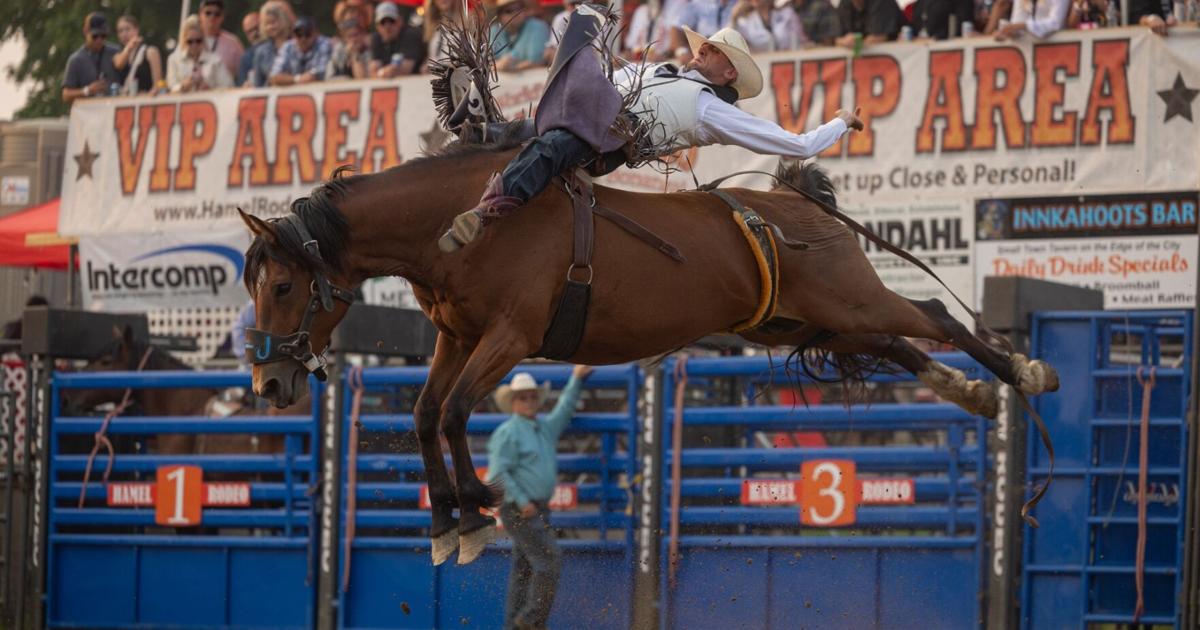 Hamel Rodeo Gold: Wisconsin barrel racer, Kansas bareback rider among champions
