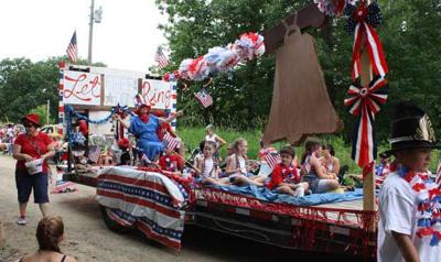 Kapsner family keeps tradition alive with float in Hillman 4th of July parade