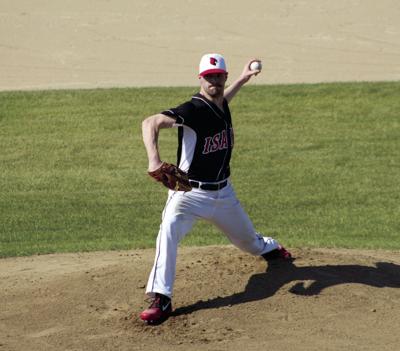 Isanti Redbirds Continue Successful Town Ball Start With Win Over Snappers Sports Hometownsource Com