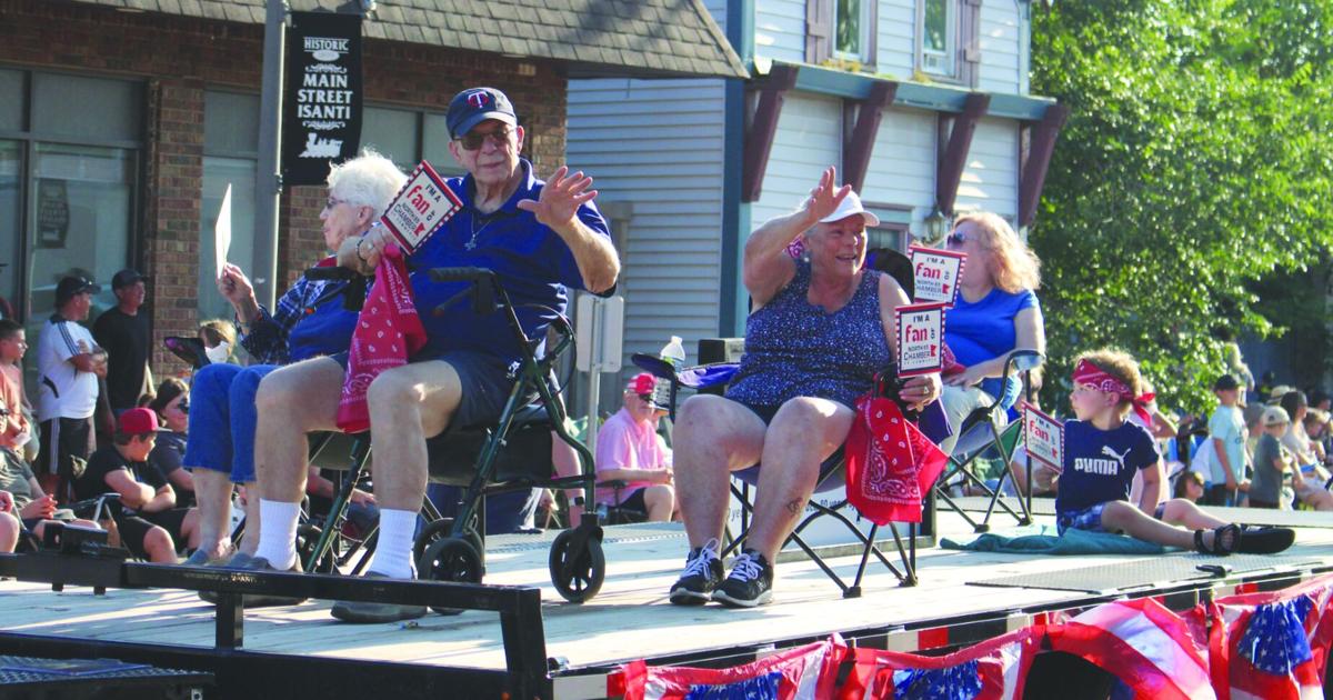 Isanti Rodeo Jubilee Parade brings smiles, candy to the streets | Free ...