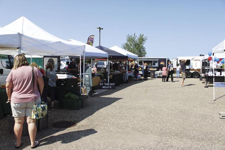Isanti Neighborhood Market hosts local event Local News