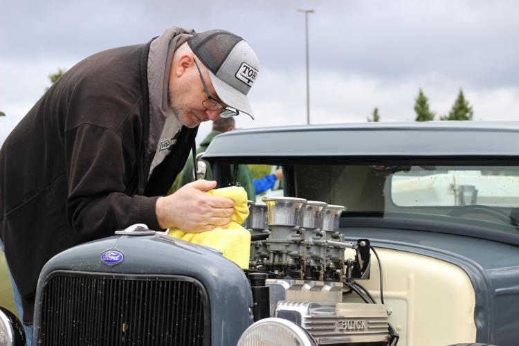 Rotary Club of Edina hosts 2ndannual car show Community