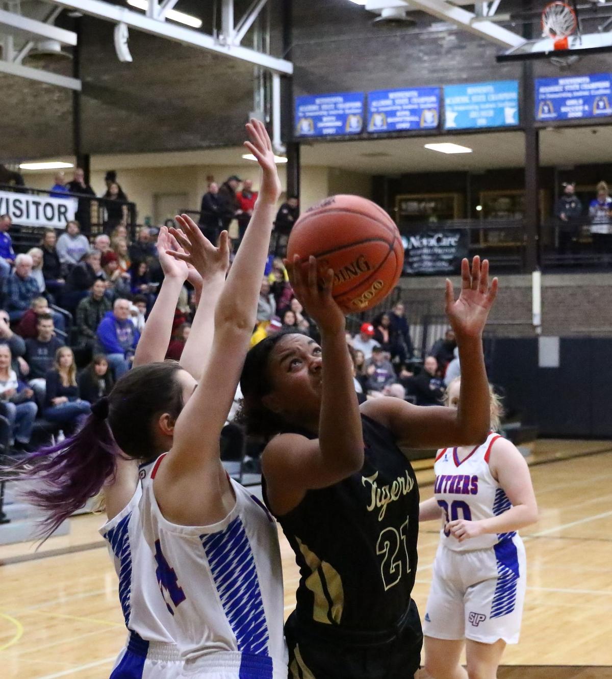 Life Girls Basketball Preview 4 Starters Each Back For Blaine Spring Lake Park Blaine Hometownsource Com