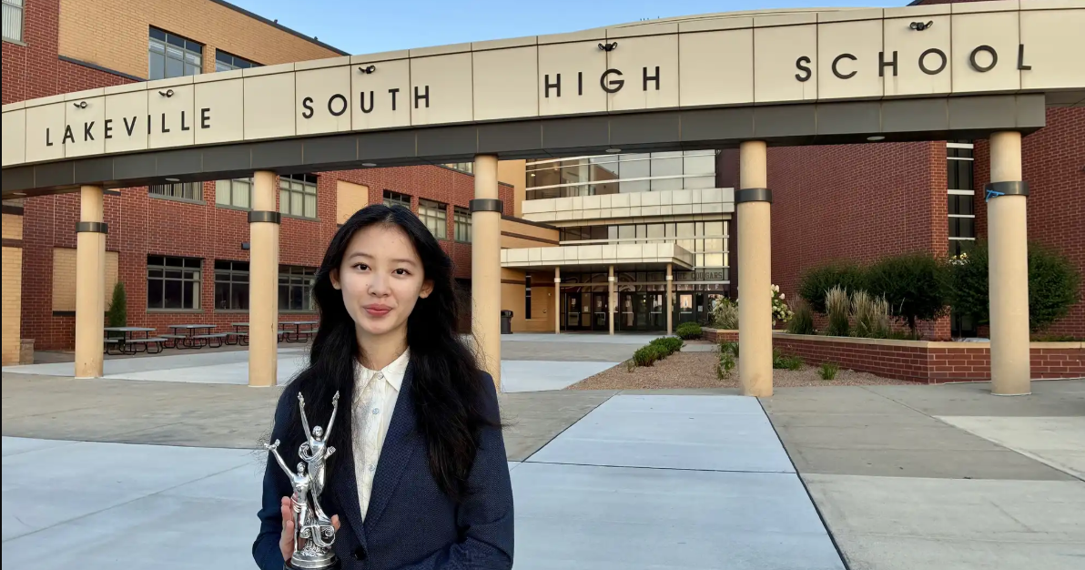 Lakeville student is the only Minnesotan to make the USA Debate Team ...