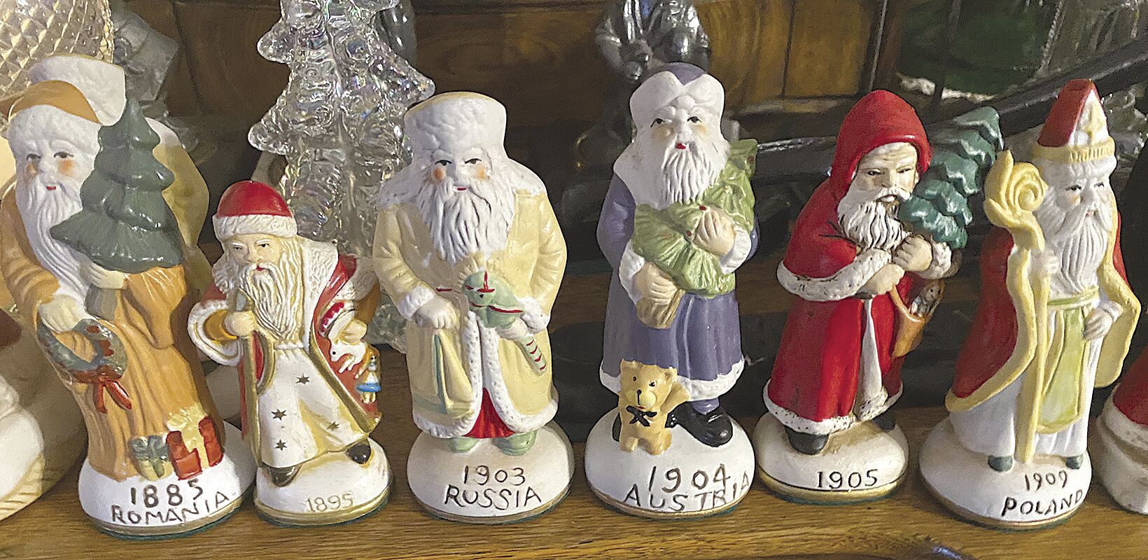 Collectible Old World Santa Figurine Christmas Holiday Decor 1903 Russia 