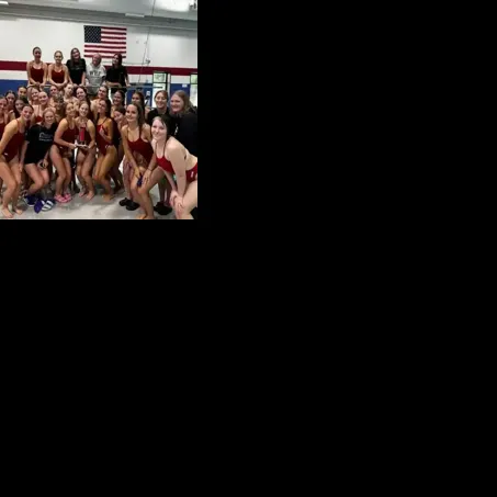 Westonka-Holy Family make a splash at Tim Daly invite