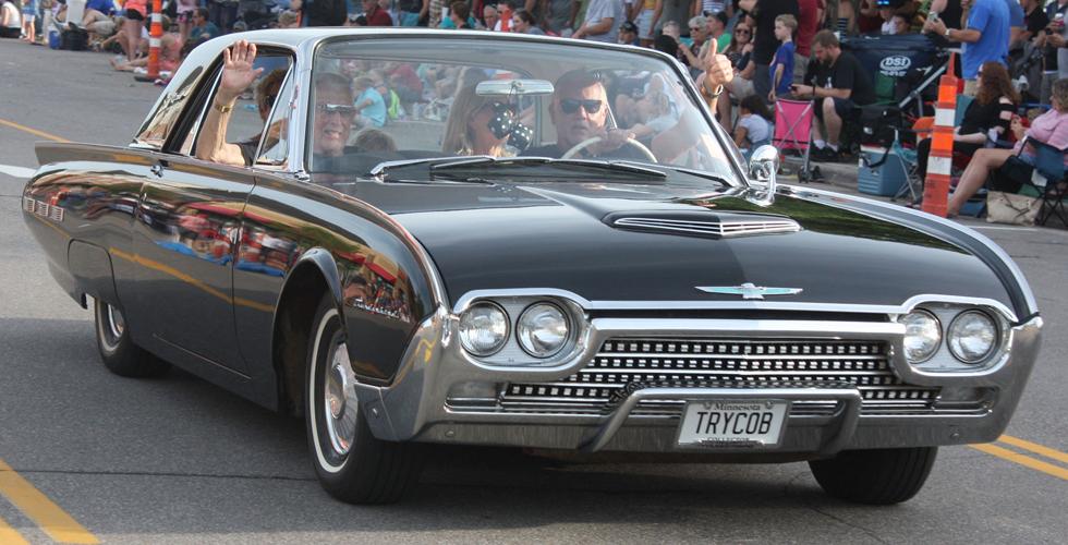 Lakeville PanOProg Cruise Night rumbles through town Lakeville