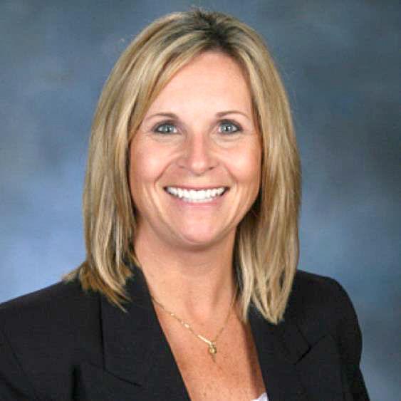 Lakeville North High School principal announces retirement Lakeville