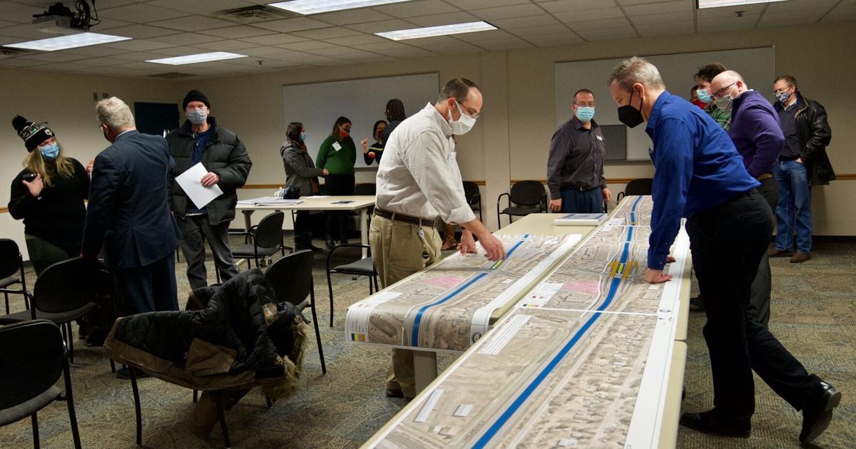Crystal residents review latest Blue Line report, station concepts ...