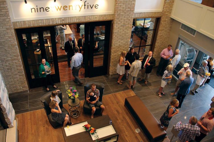 Hotel Landing open in Wayzata Business