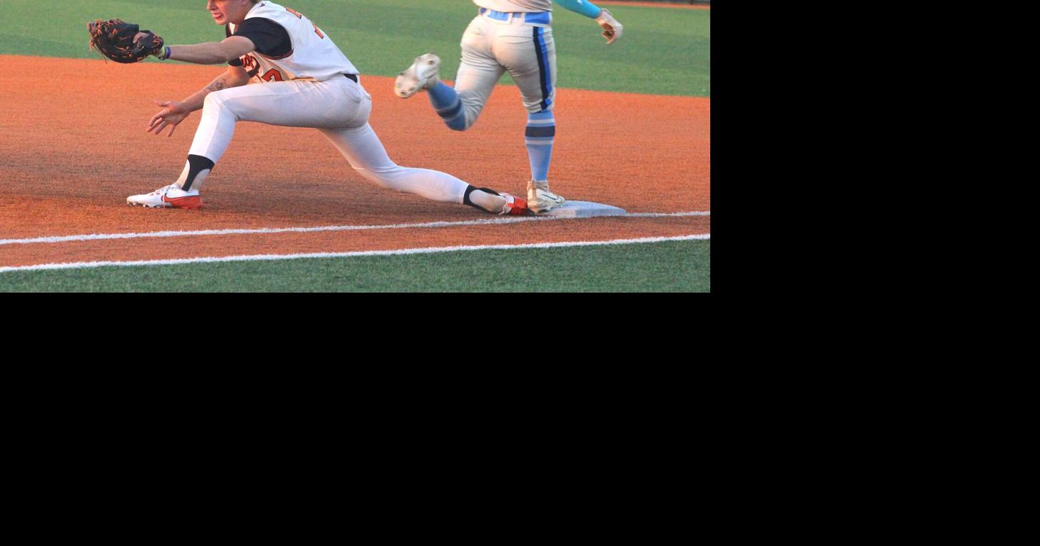 Osseo legion baseball battles Annandale