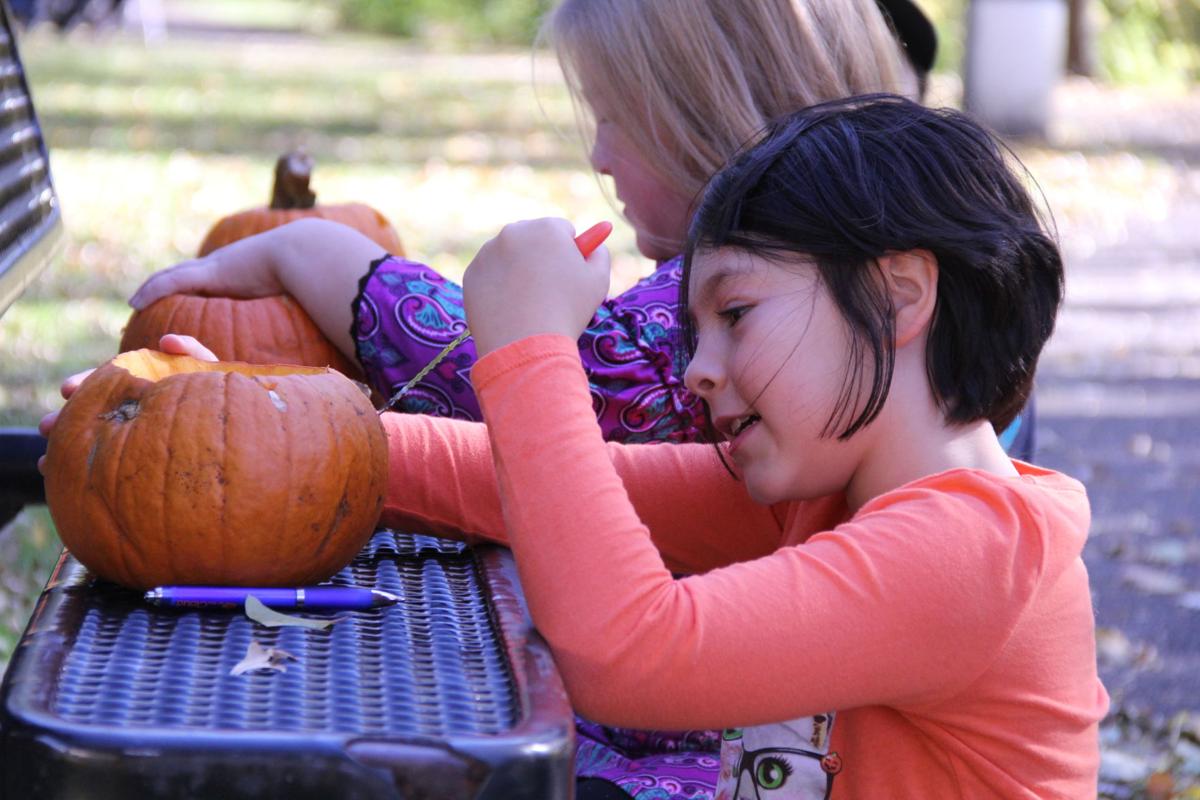Jack O Lantern Junction Anoka Halloween Has Kids Pumpkin Carving Contest Anoka Hometownsource Com