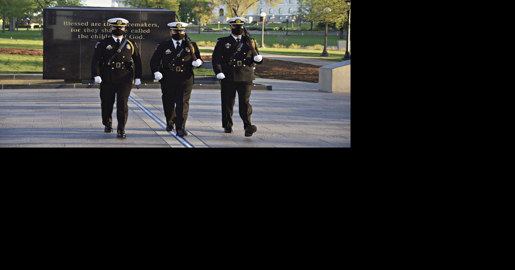 Honoring the fallen; Anoka County law enforcement officers remembered ...