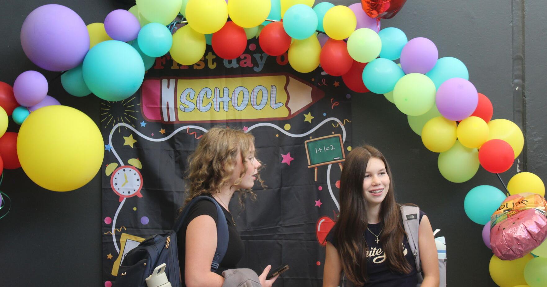 Школа North Lakes Academy объединила здания для борьбы с падением числа учеников