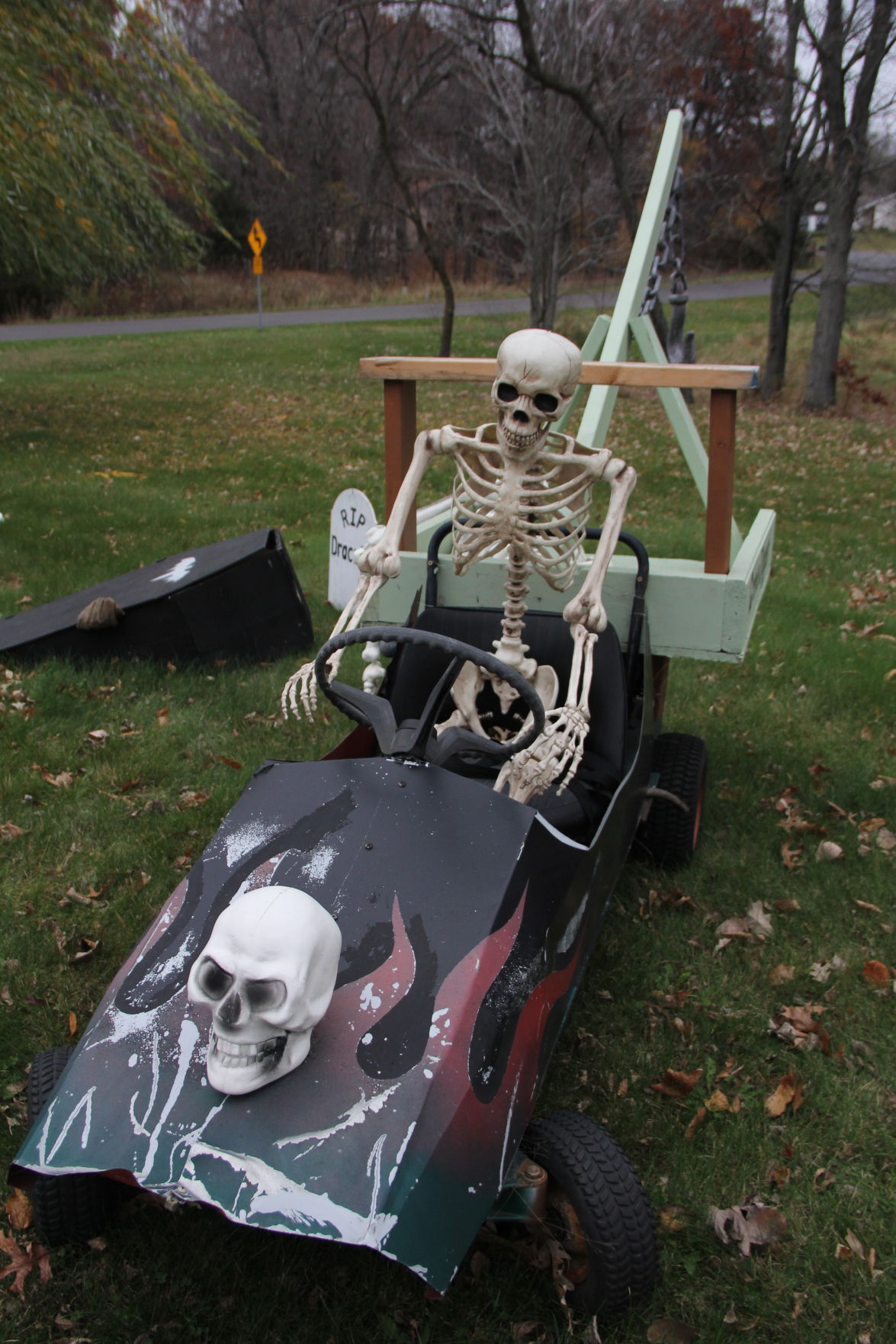 Andover house of horrors wins Anoka Halloween decorating contest ABC