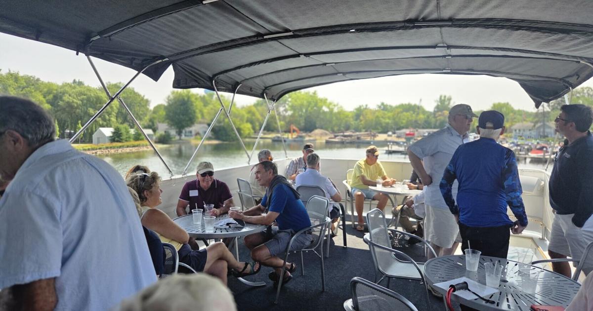 Veterans cruise celebrates Big Island's 2006 purchase
