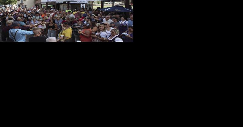 Stiftungsfest draws crowds to NYA - Vimarsana News