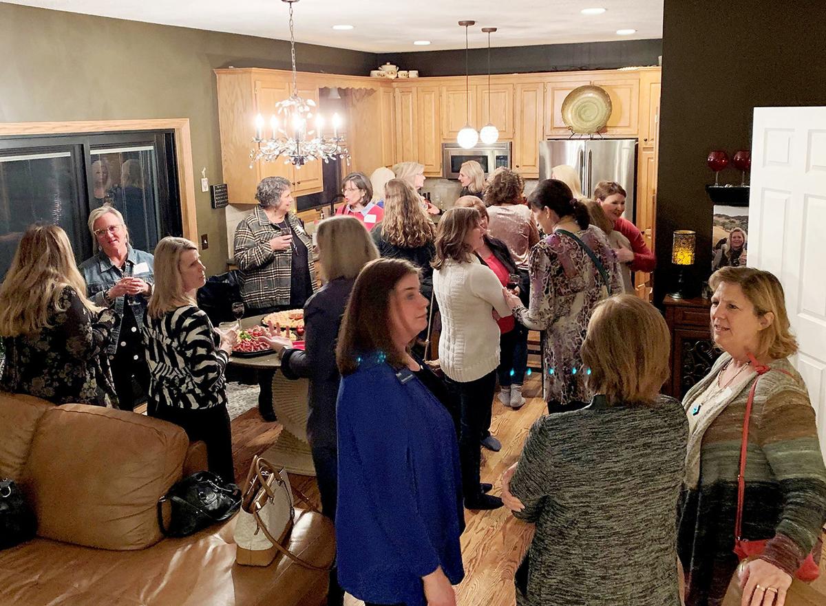 Apple Valley Chamber launches new women’s group Apple Valley